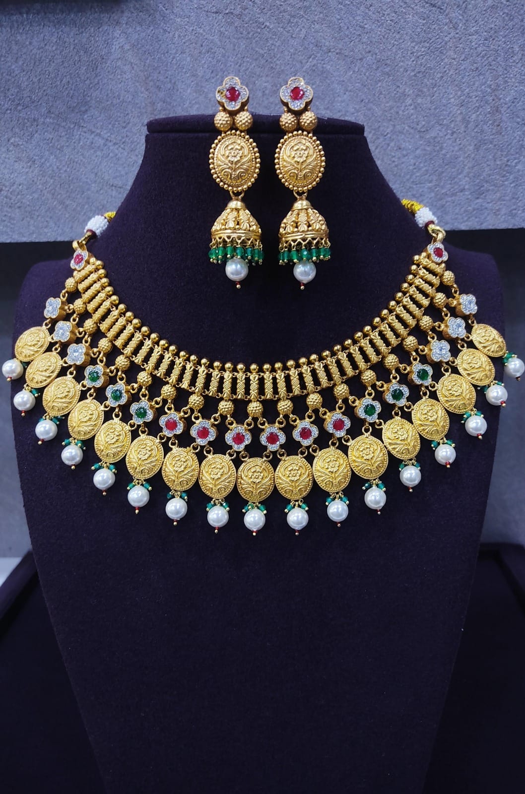 Royal Heritage 925 Sterling Silver Necklace Set With Earrings