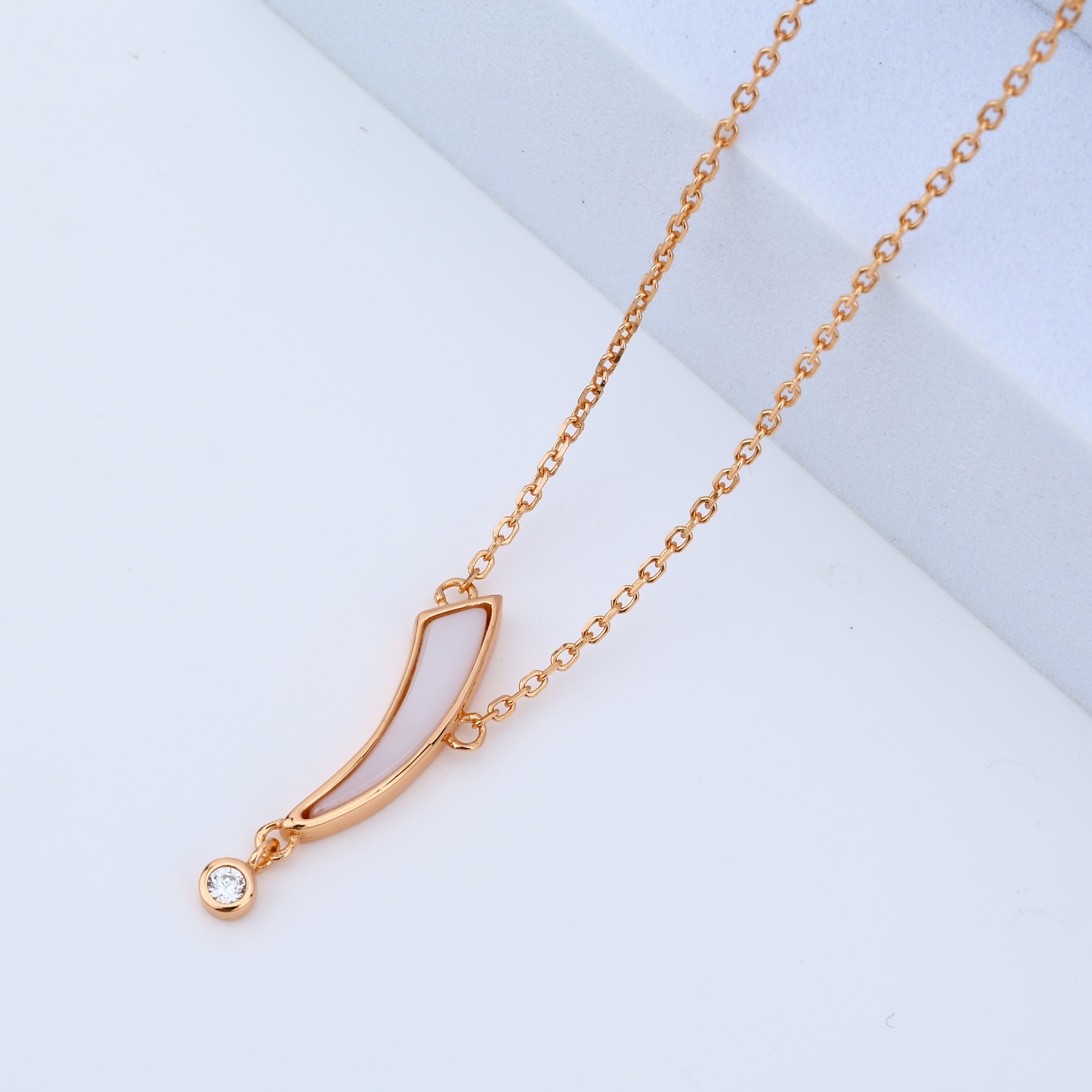 925 Sterling Silver Minimalist Curve Pendant Necklace – Rose Gold Finish