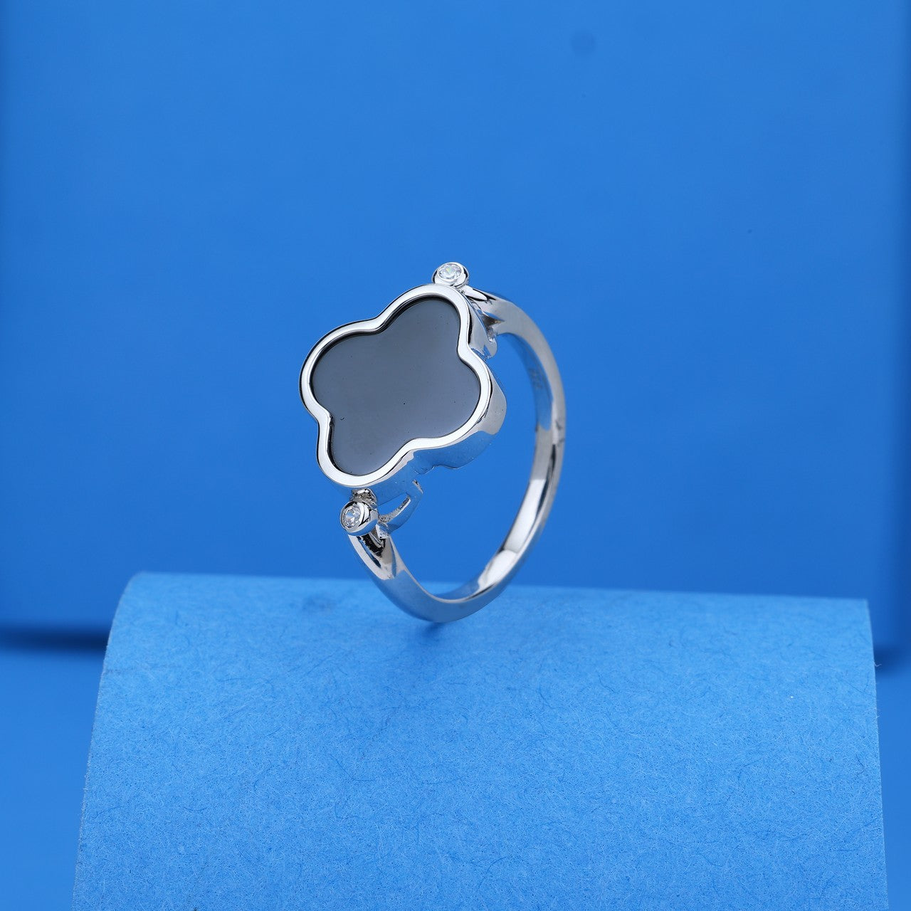 Royal Silver Ceramic Jewellery Collection