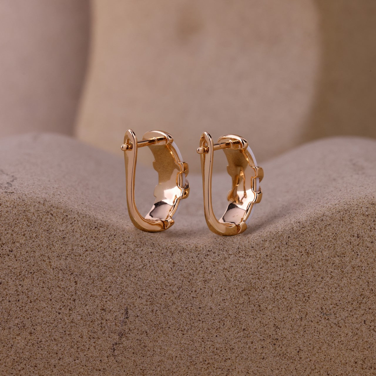 Rose Faith J-Style Minimal Earrings