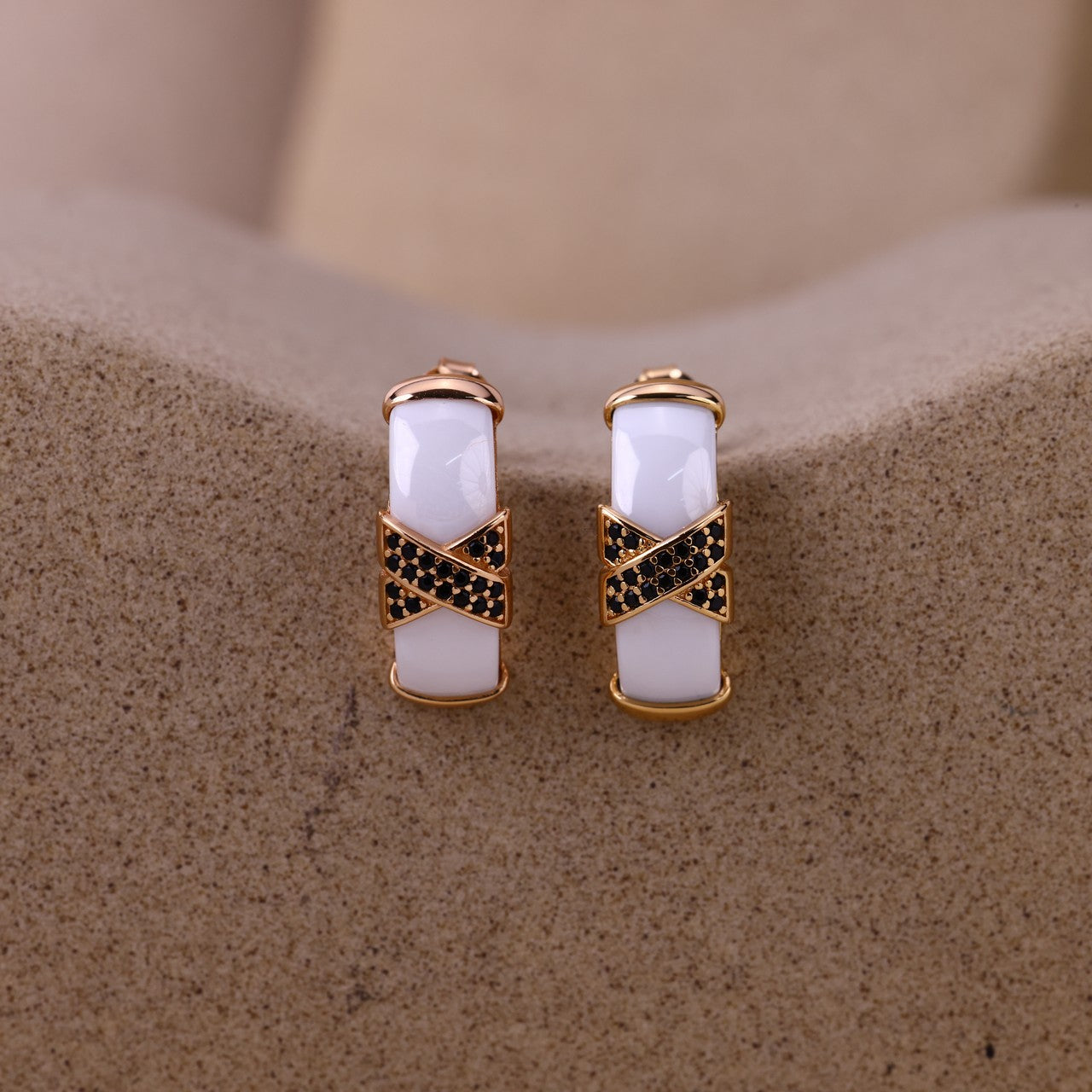 White Frost X-Point Earrings- Rose Edition