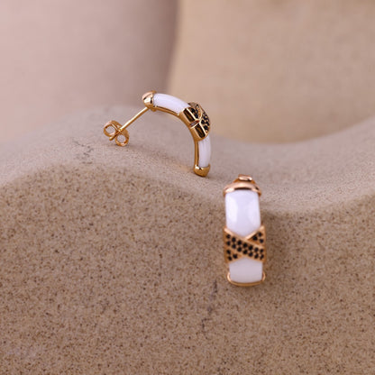 White Frost X-Point Earrings- Rose Edition