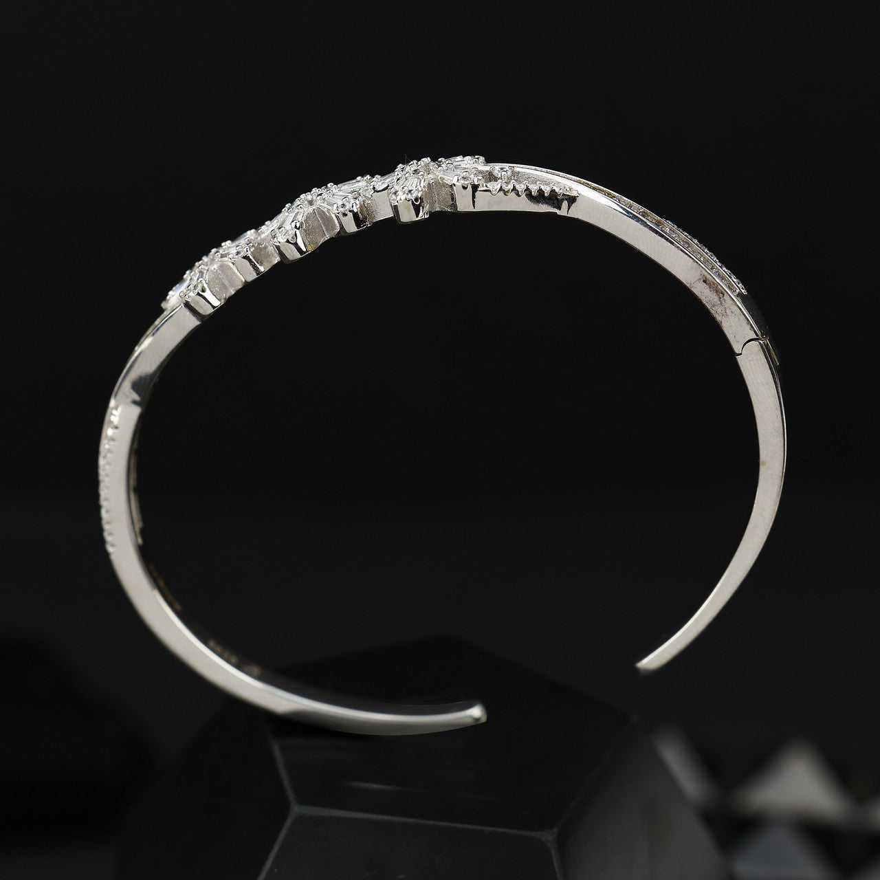 Elegant Floral 92.5 Silver Bracelet | Sparkling CZ Stone Women's Kada