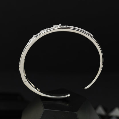 92.5 Sterling Silver Triple Diamond-Cut Stone Bracelet