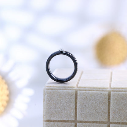 Stylish Silver Ceramic Ring