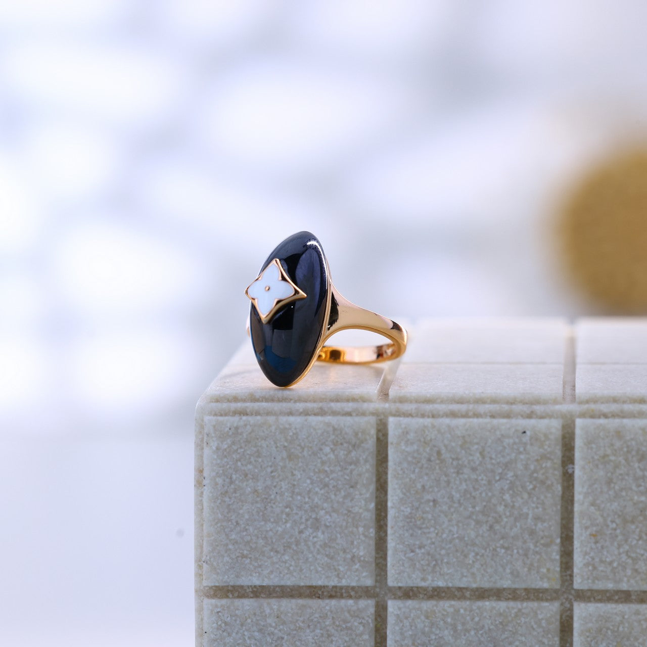 Noir Classic Ceramic Set