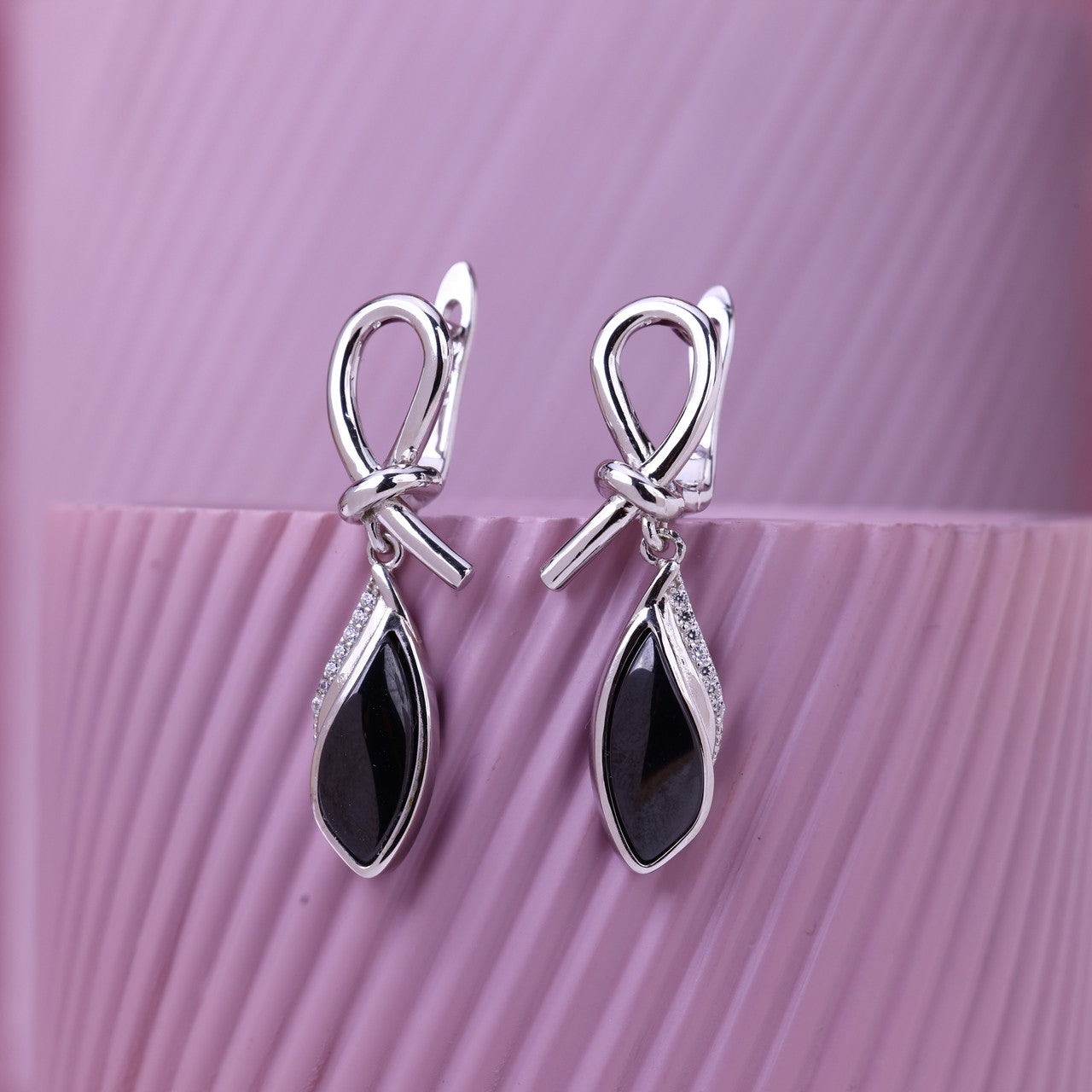 Elegant Knot Drop Earrings In 925 Sterling Silver