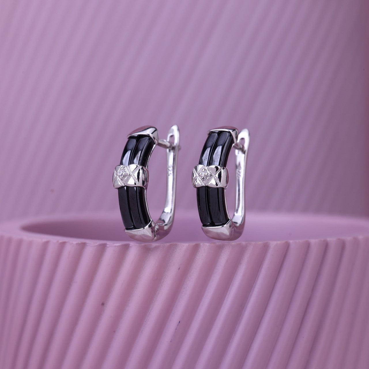 Black Ceramic Elegance J-Lock Earrings