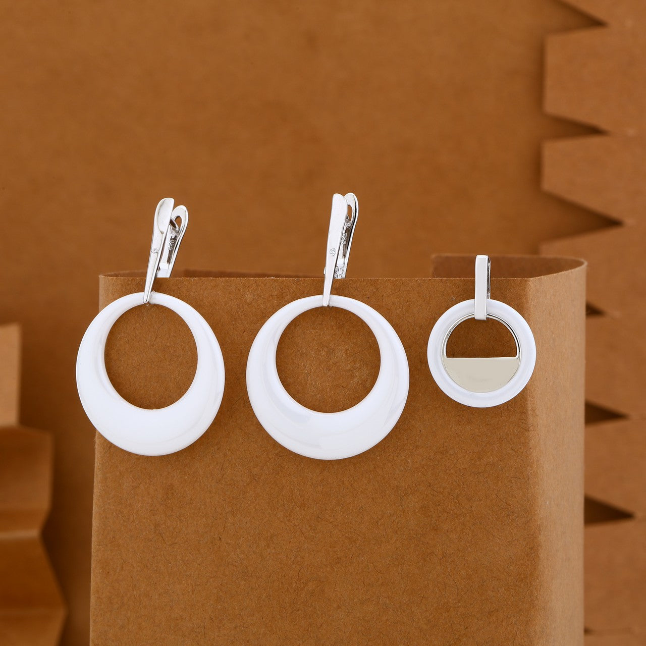 Graceful Curve Pendant Set