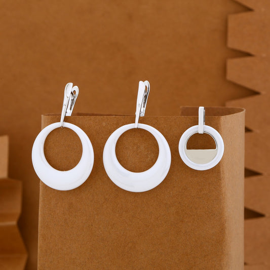 Graceful Curve Pendant Set