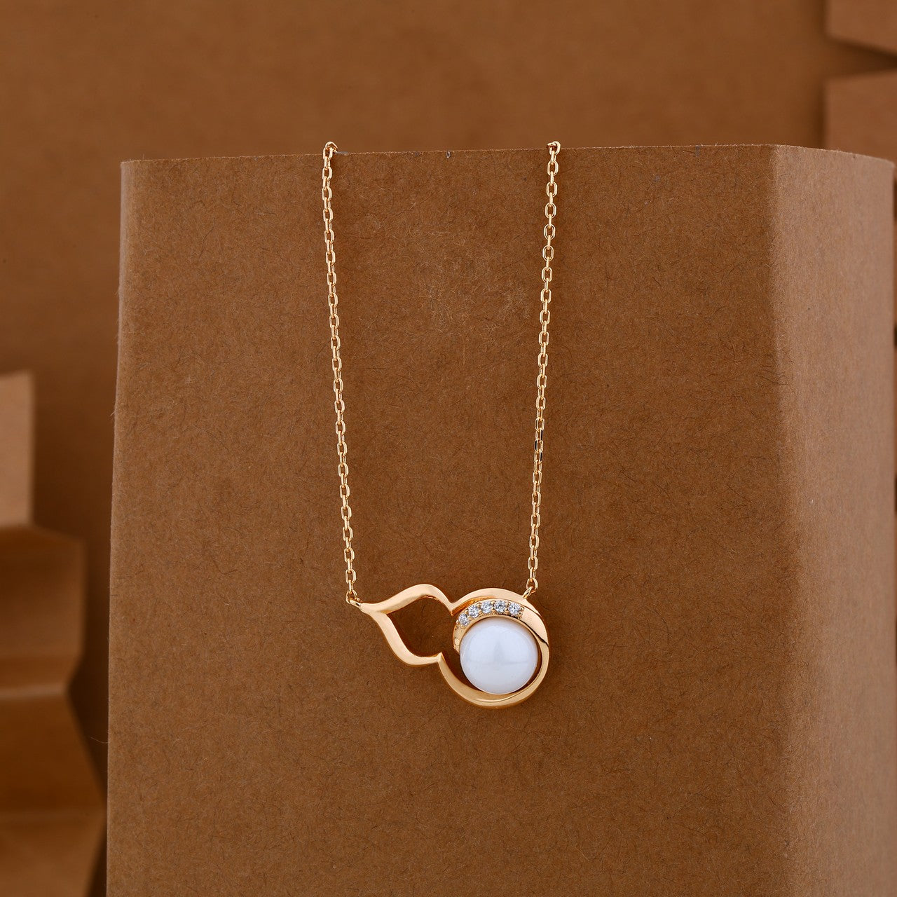 Minimal Pal Design Ceramic Jewellery Set