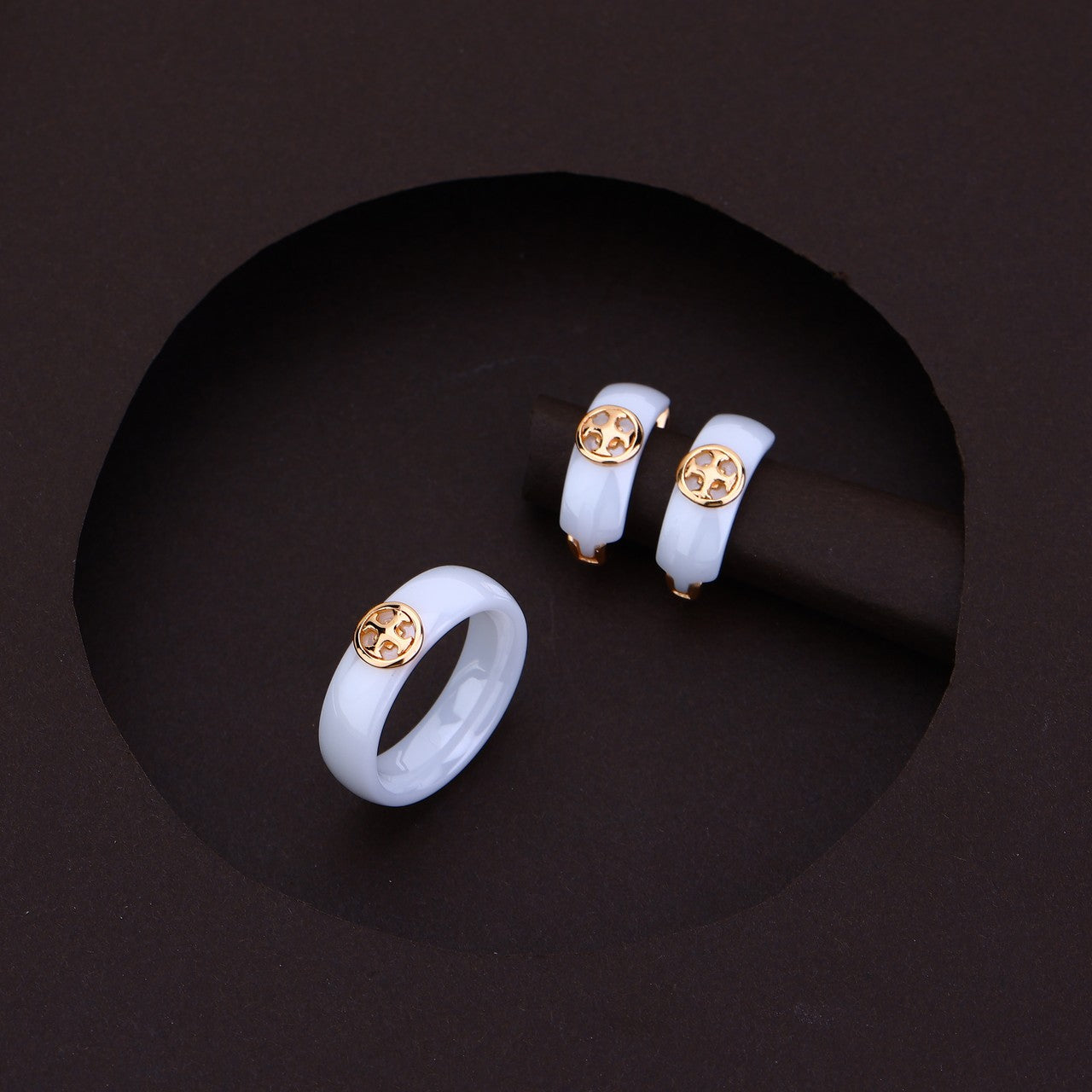 White Luxe Silver Rose Ceramic Set