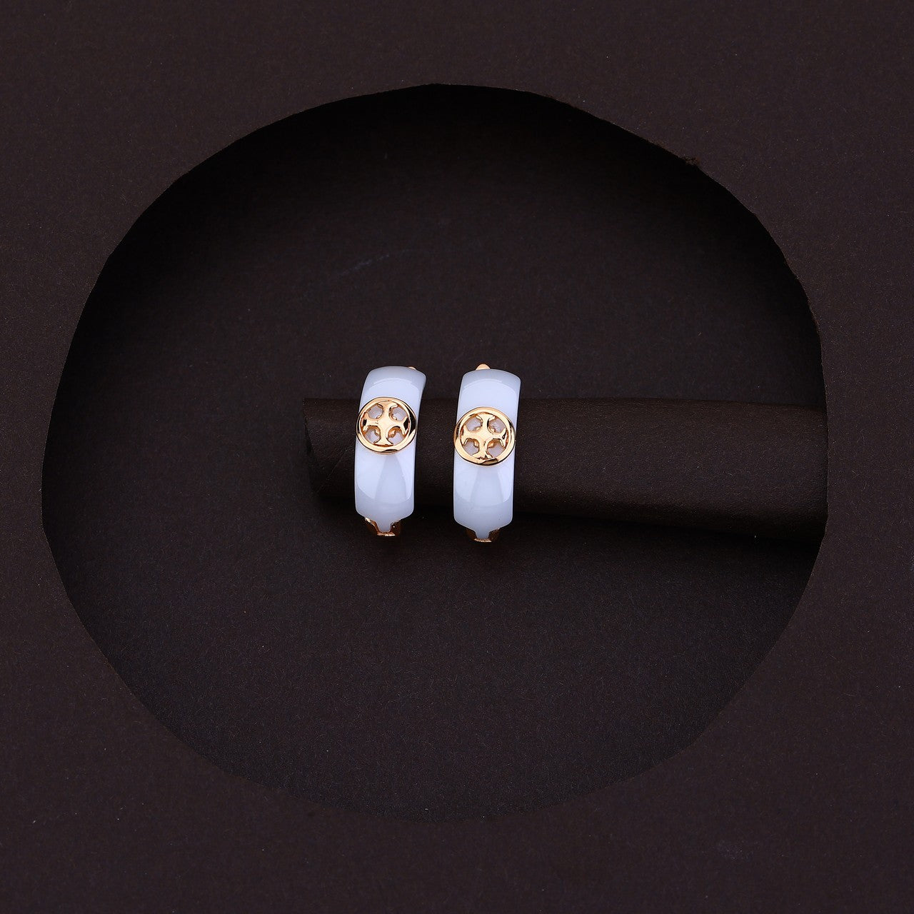 White Luxe Silver Rose Ceramic Set