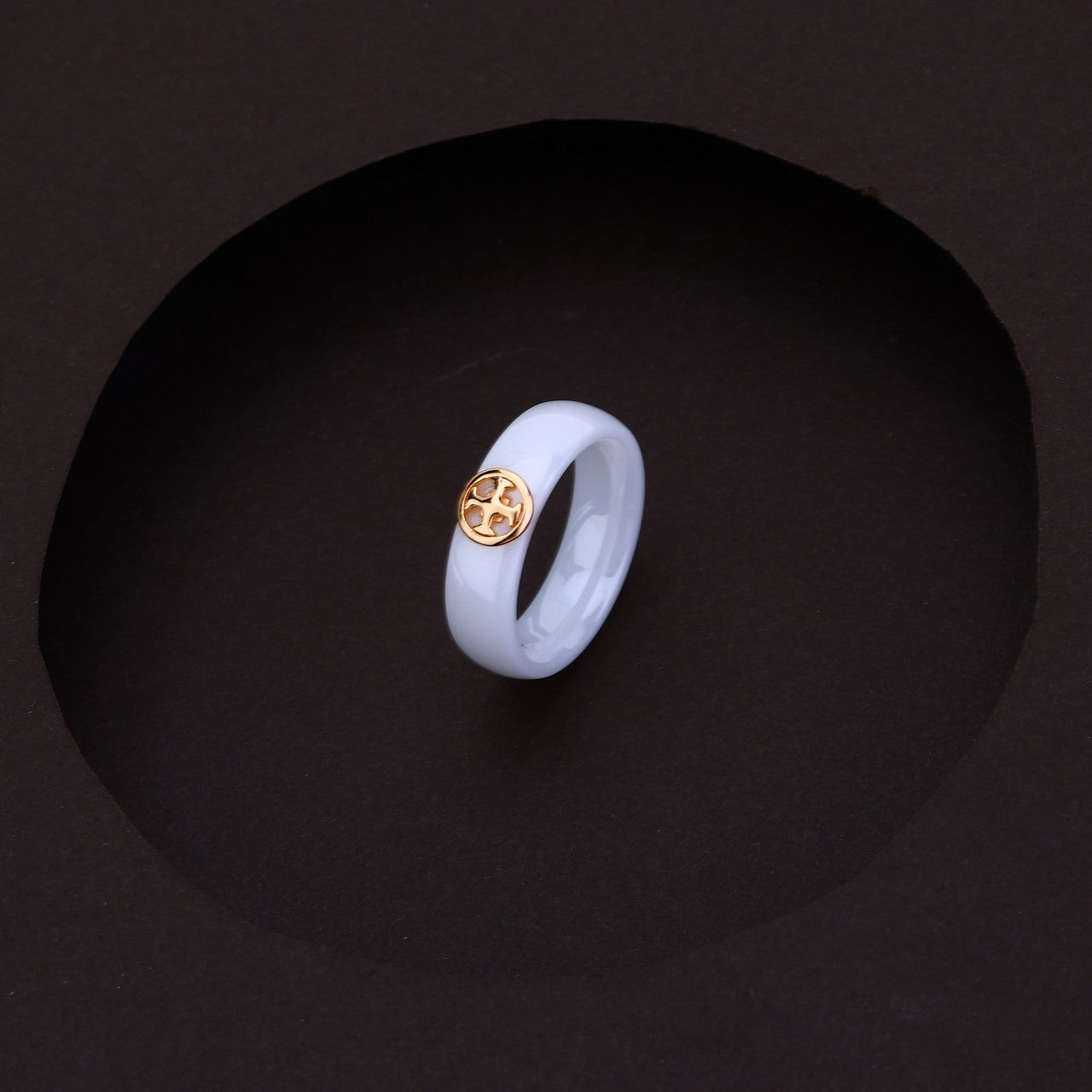 White Luxe Silver Rose Ceramic Set