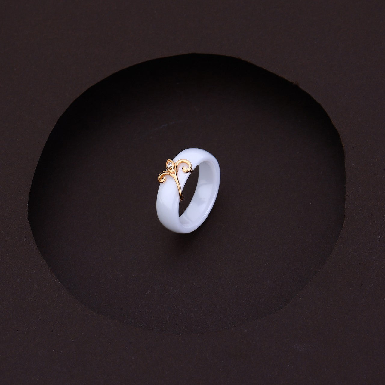 Elegant Leaf Charm White Rose Silver Set