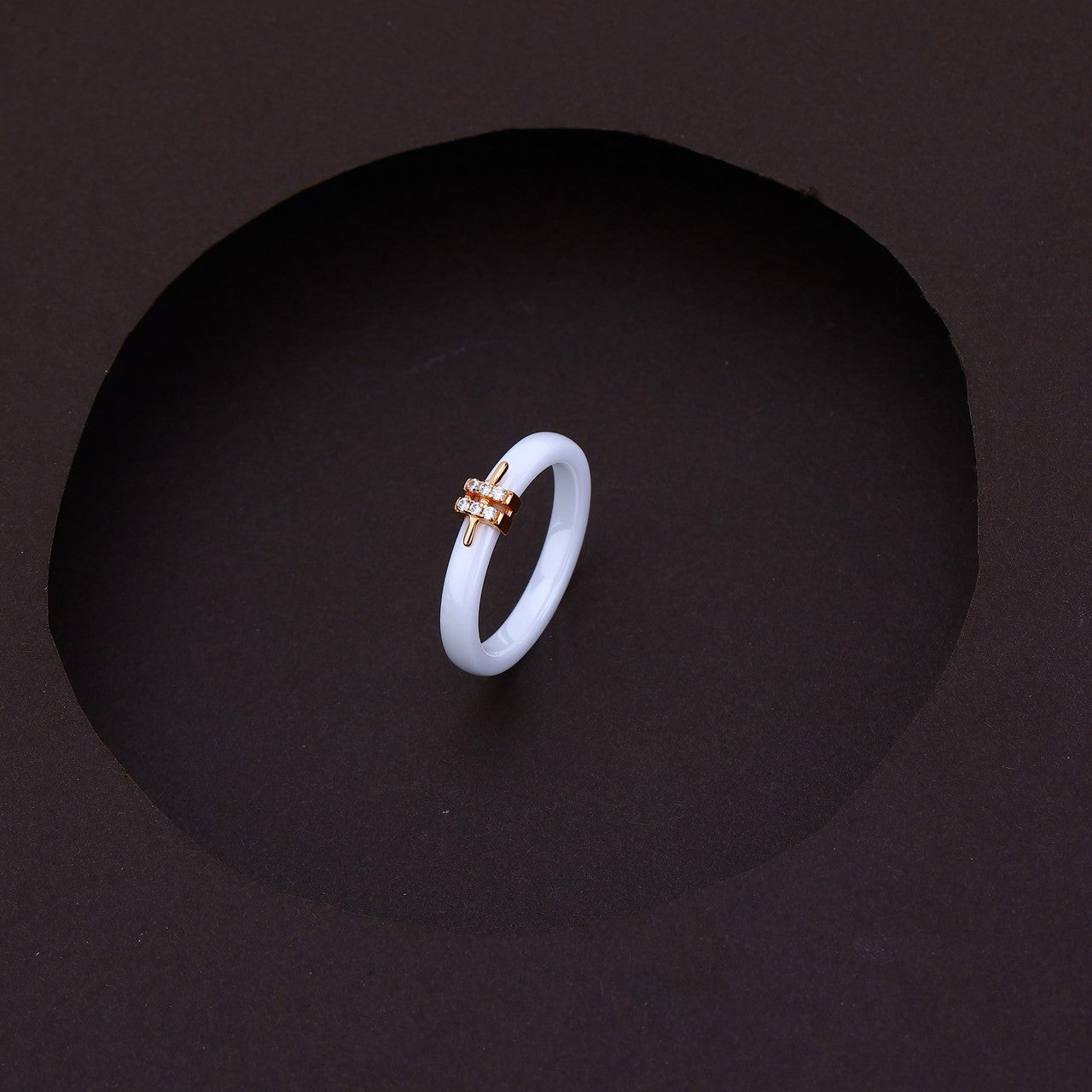 White Ceramic Arrow Silver Rose Set