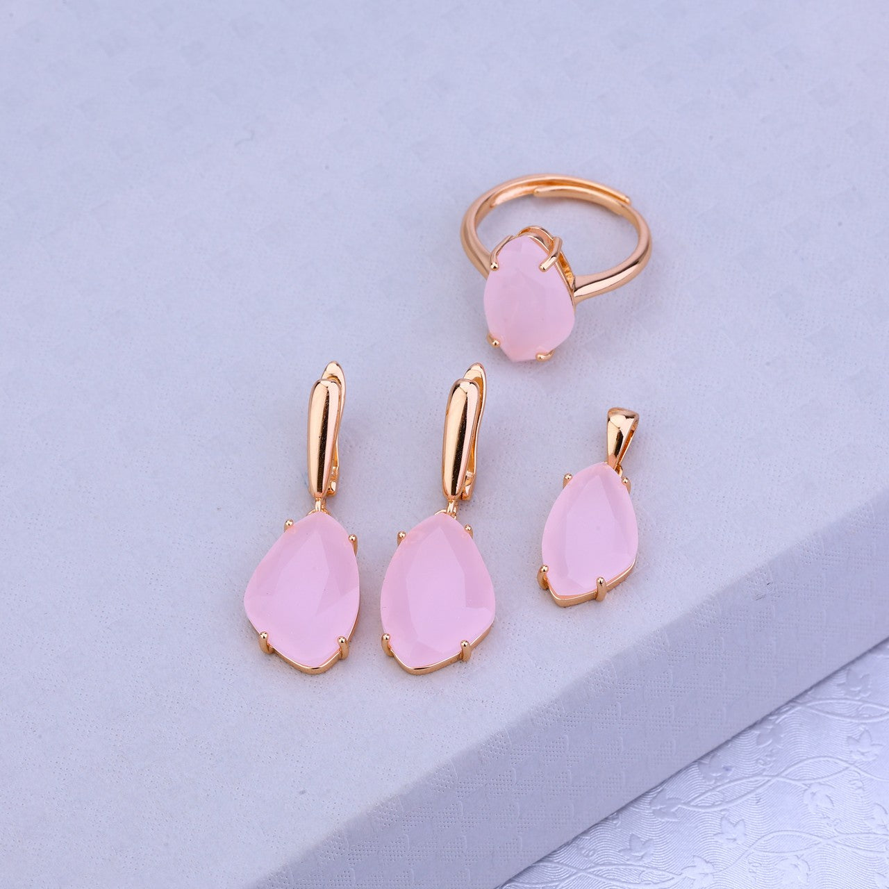 Feel The Pink Glow- 925 Silver Teardrop Set
