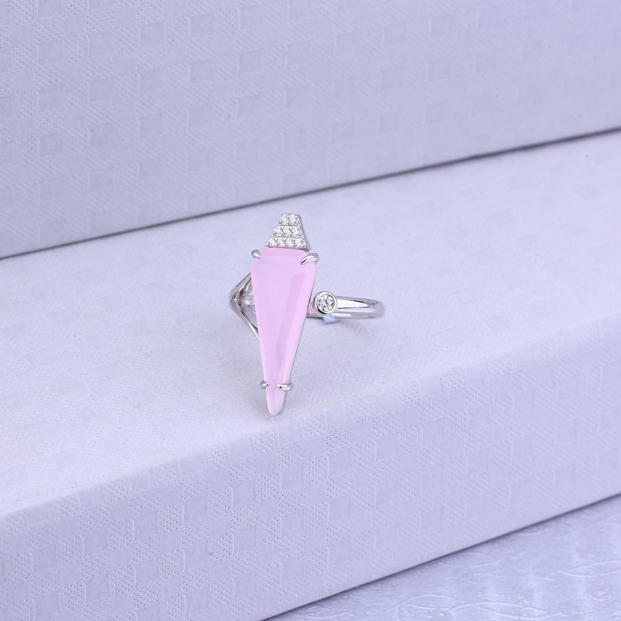 Pink Radiance Triangle Set