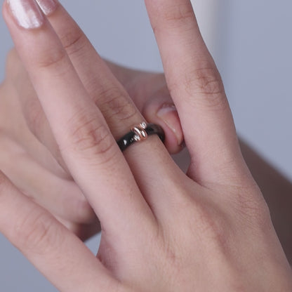 Dual Swirl Black Rose Silver Ceramic Set